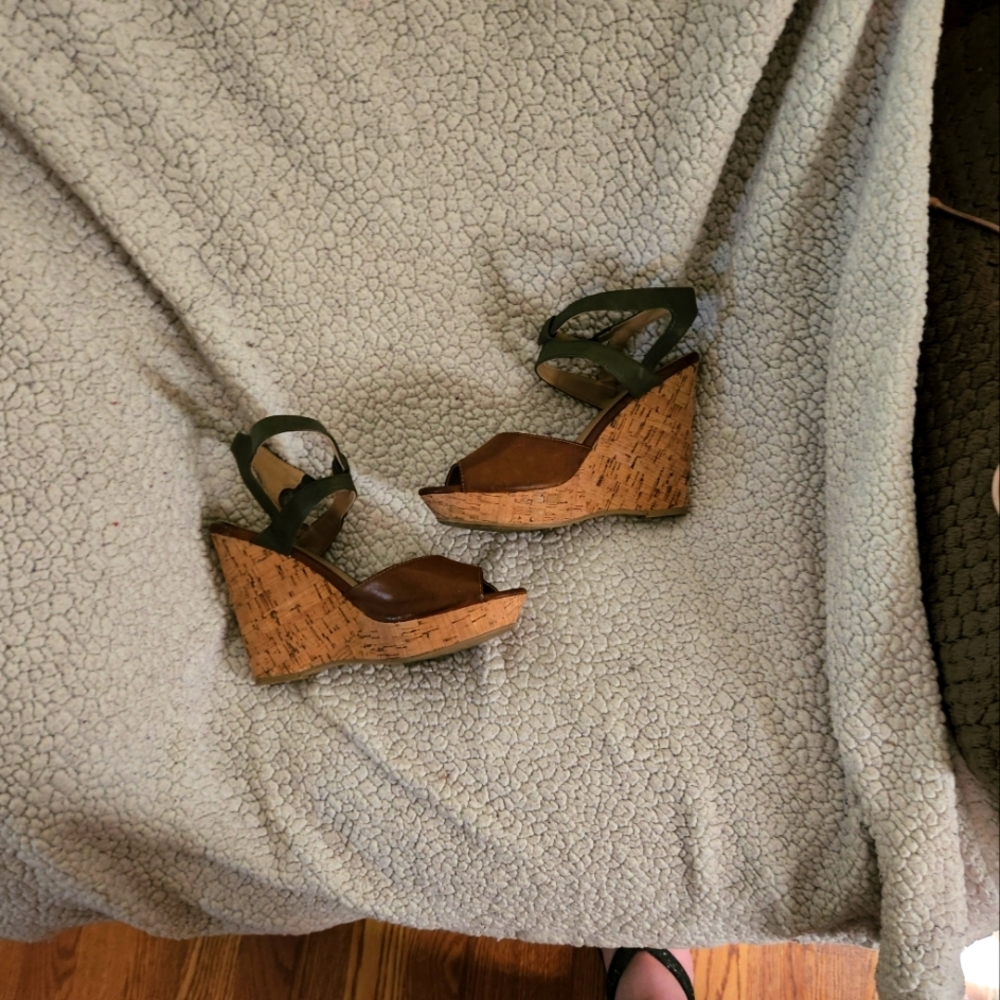 Brown and green Cato shoes